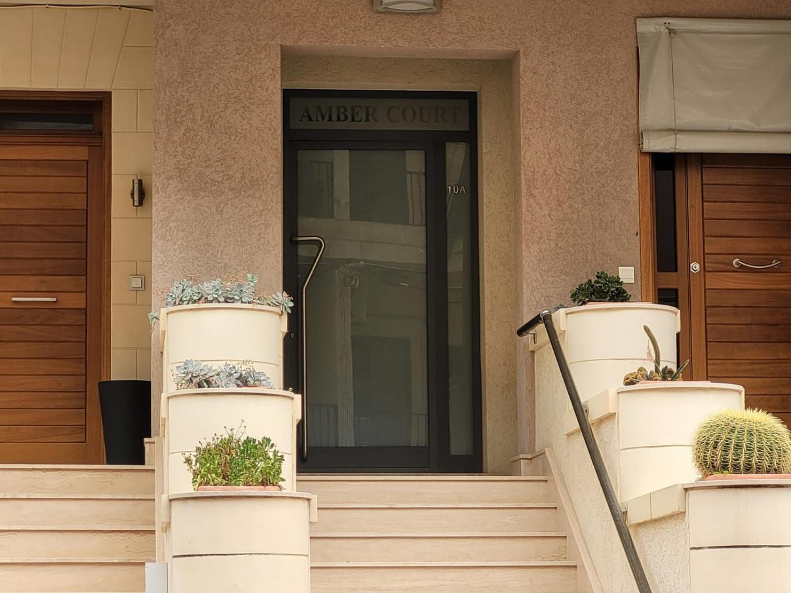 Large Apartment In Marsascala. Sleeps 6 Marsaskala Extérieur photo