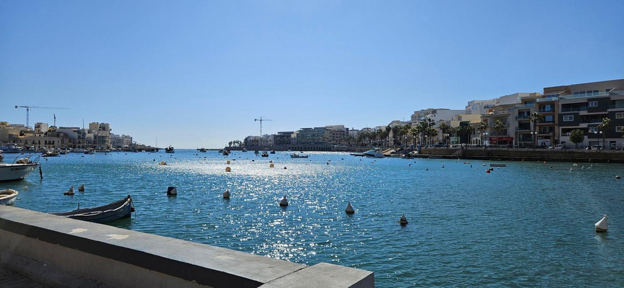 Large Apartment In Marsascala. Sleeps 6 Marsaskala Extérieur photo